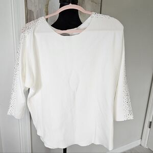 Liv‎ Milano Sweater size Large